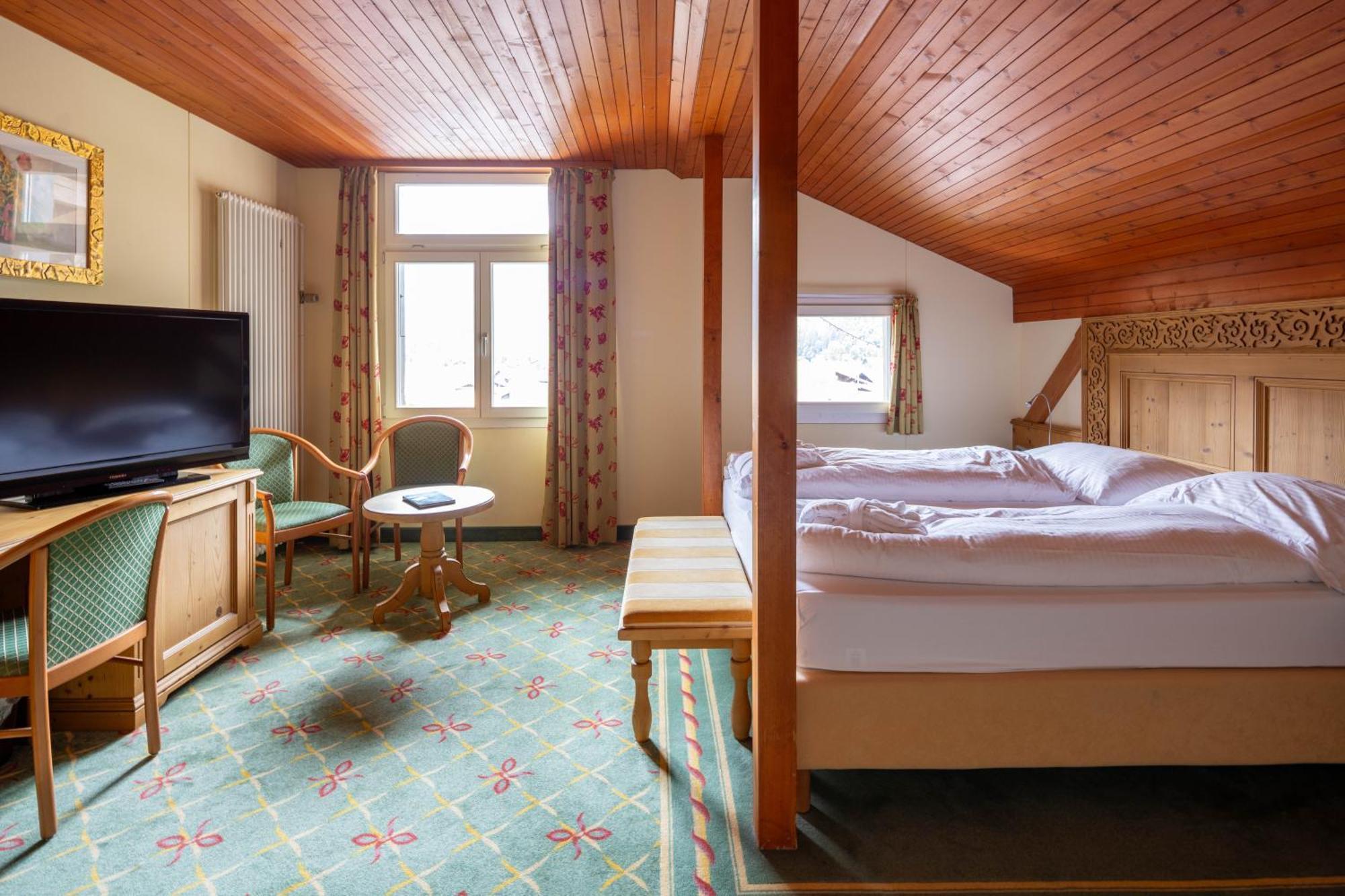 Sporthotel Wildstrubel Lenk Ngoại thất bức ảnh