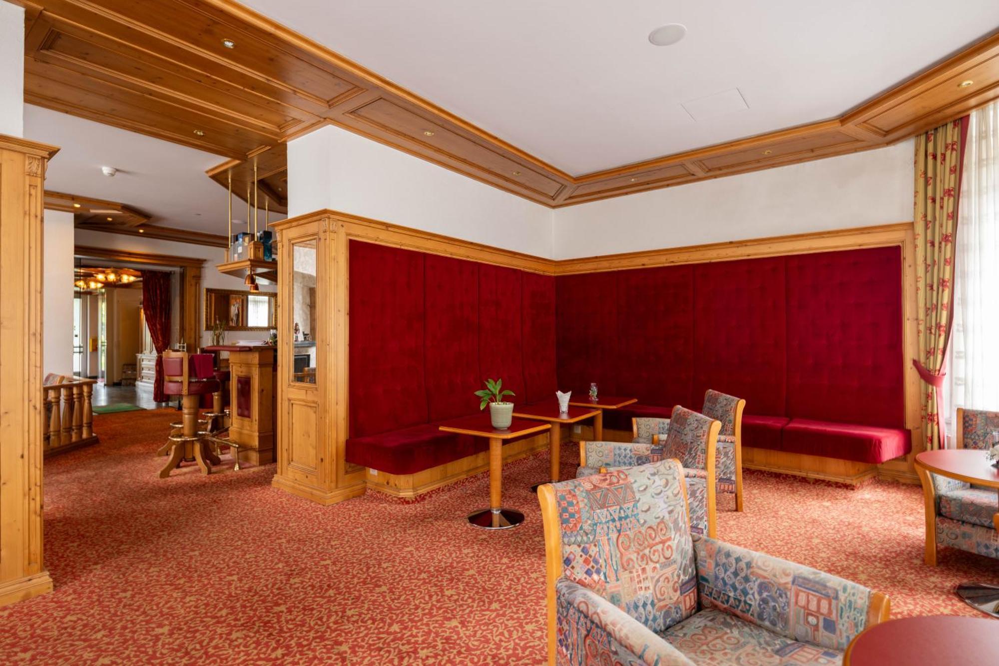 Sporthotel Wildstrubel Lenk Ngoại thất bức ảnh