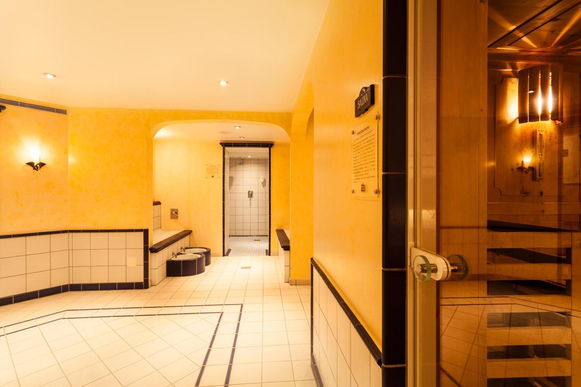 Sporthotel Wildstrubel Lenk Ngoại thất bức ảnh