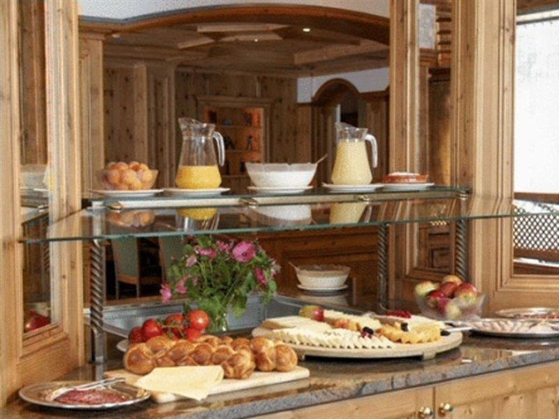 Sporthotel Wildstrubel Lenk Ngoại thất bức ảnh